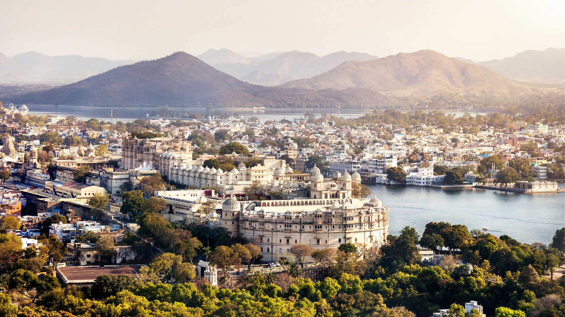 Top Wedding Hotels in Udaipur